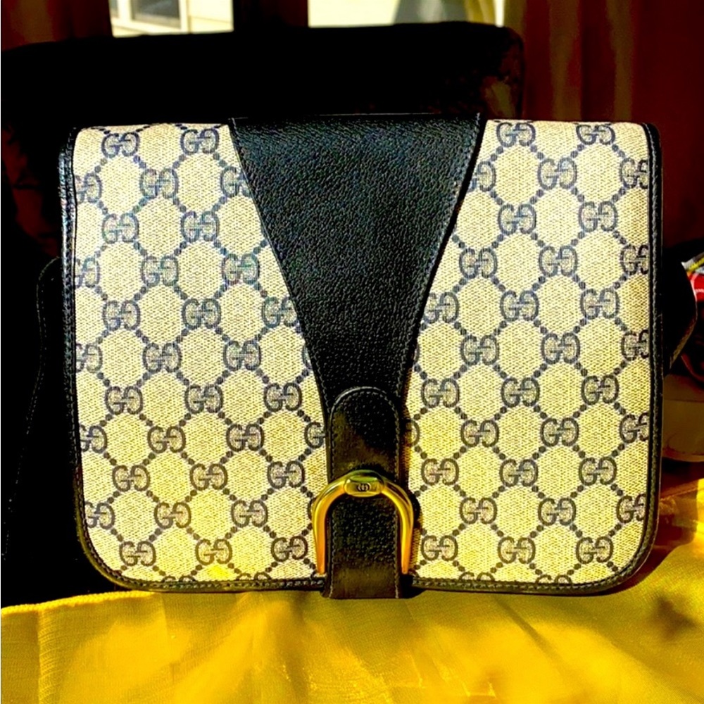 GUCCI BAG!